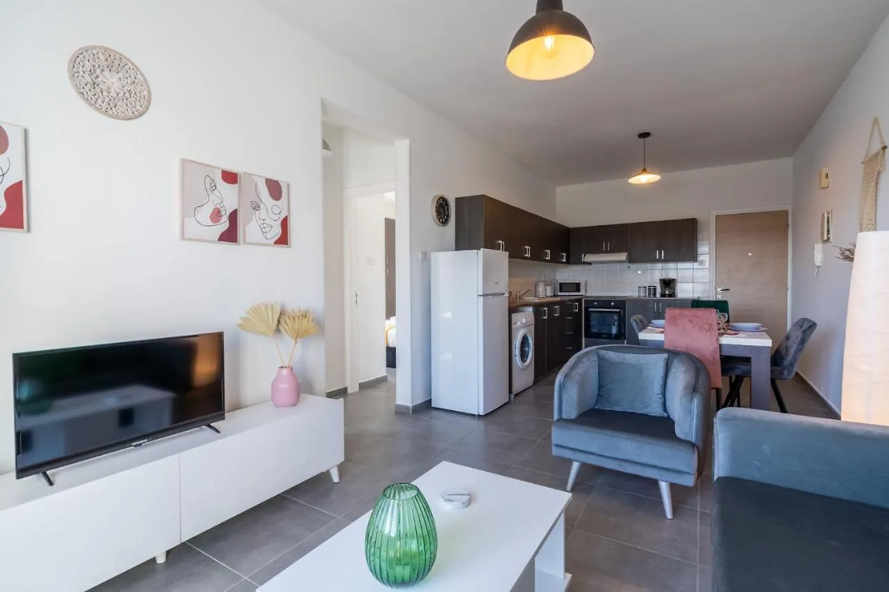 Emerald'S 2-Bedroom Apartment In Larnaca 0*,  Cyprus