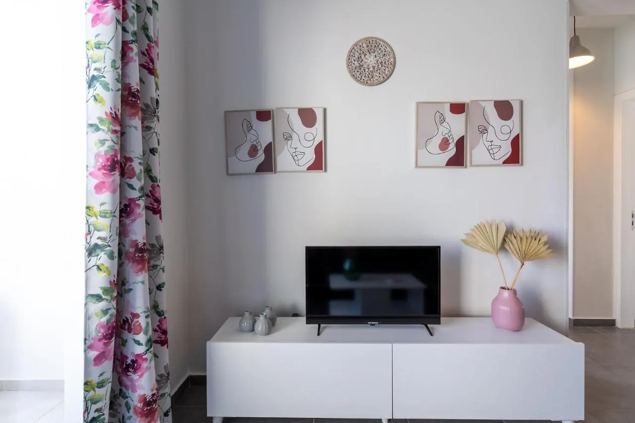 Emerald'S 2-Bedroom Apartment In Larnaca