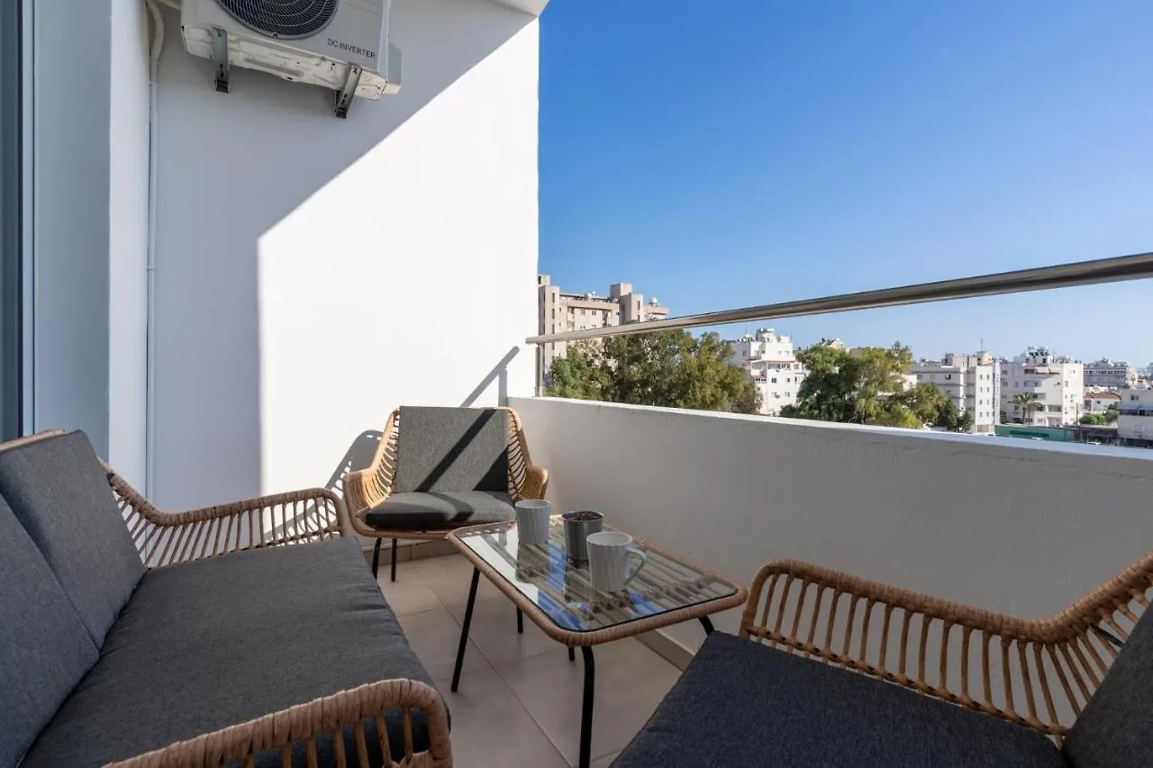 Emerald'S 2-Bedroom Apartment In Larnaca Cyprus